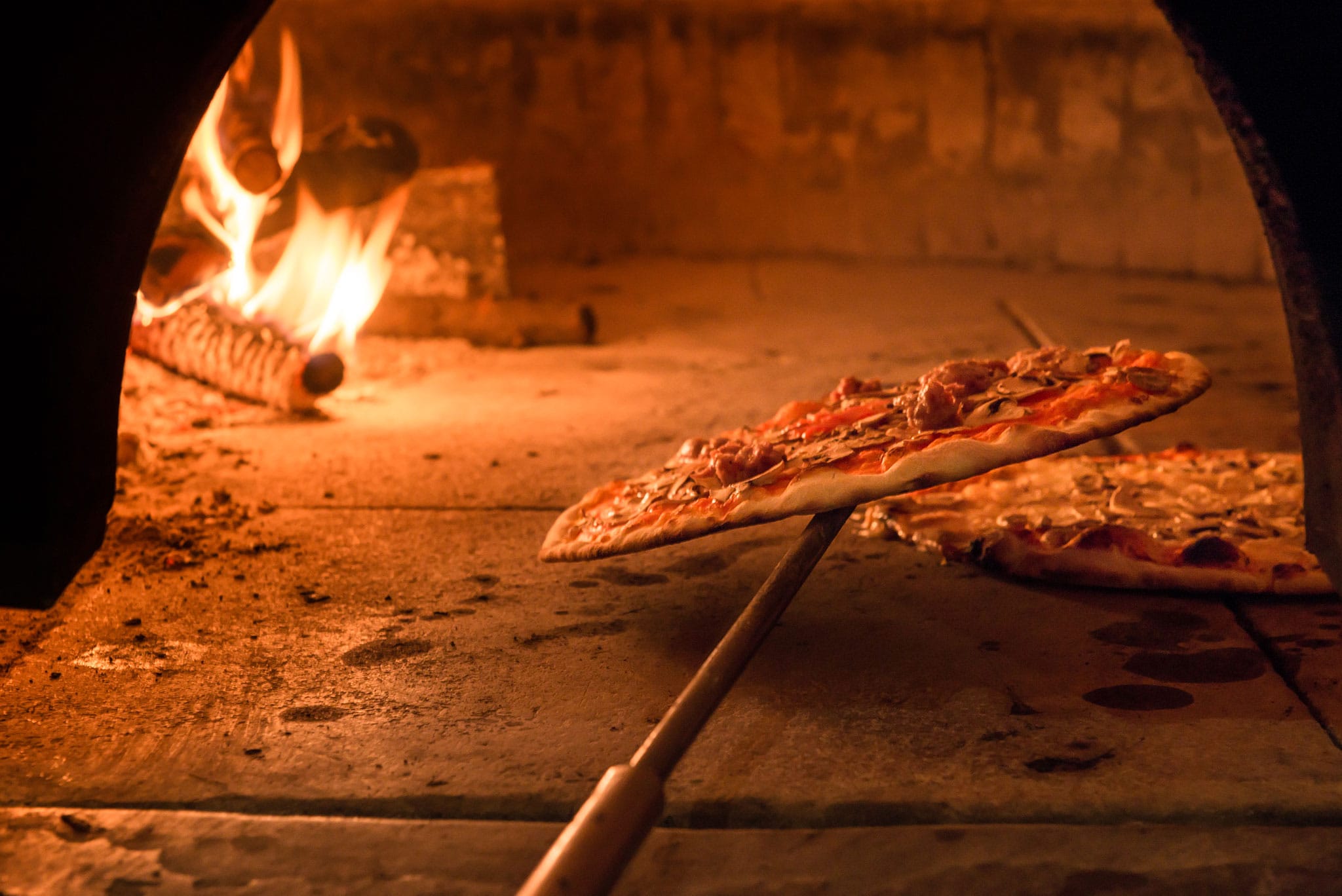 Did You Know Pizza Ovens Have Chimneys? – Caps & Dampers